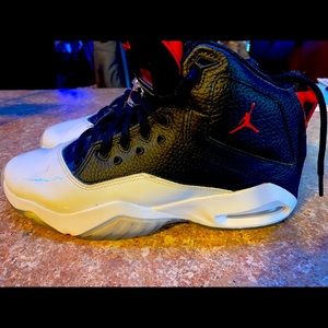 Nike Air Jordan B'Loyal